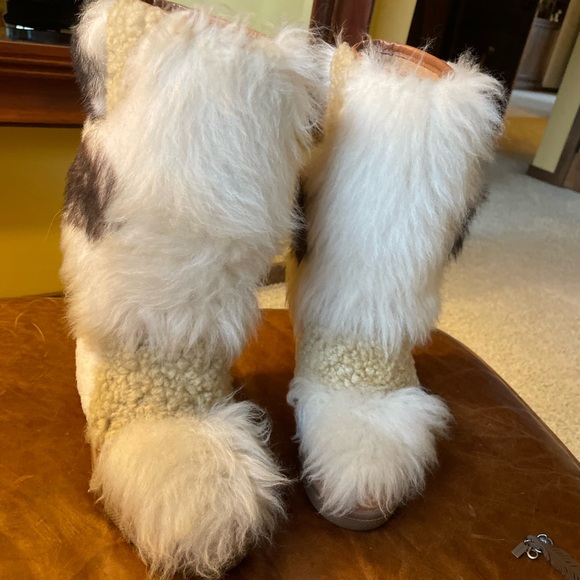 Like new coach boots! - Picture 4 of 5